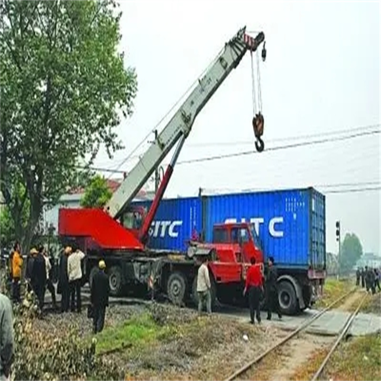 东阁镇如何快速找到附近的吊车救援公司