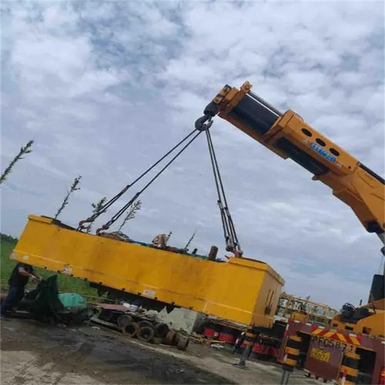 东阁镇随车吊吊集装箱怎么吊